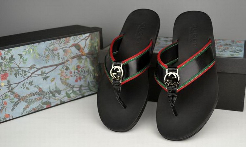Gucci Slippers Woman--198